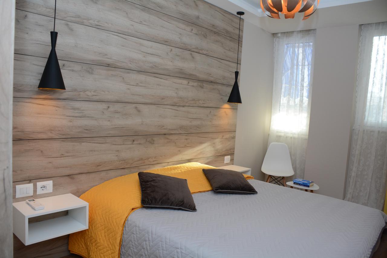Central Luxury Apartment Tirana Exterior foto